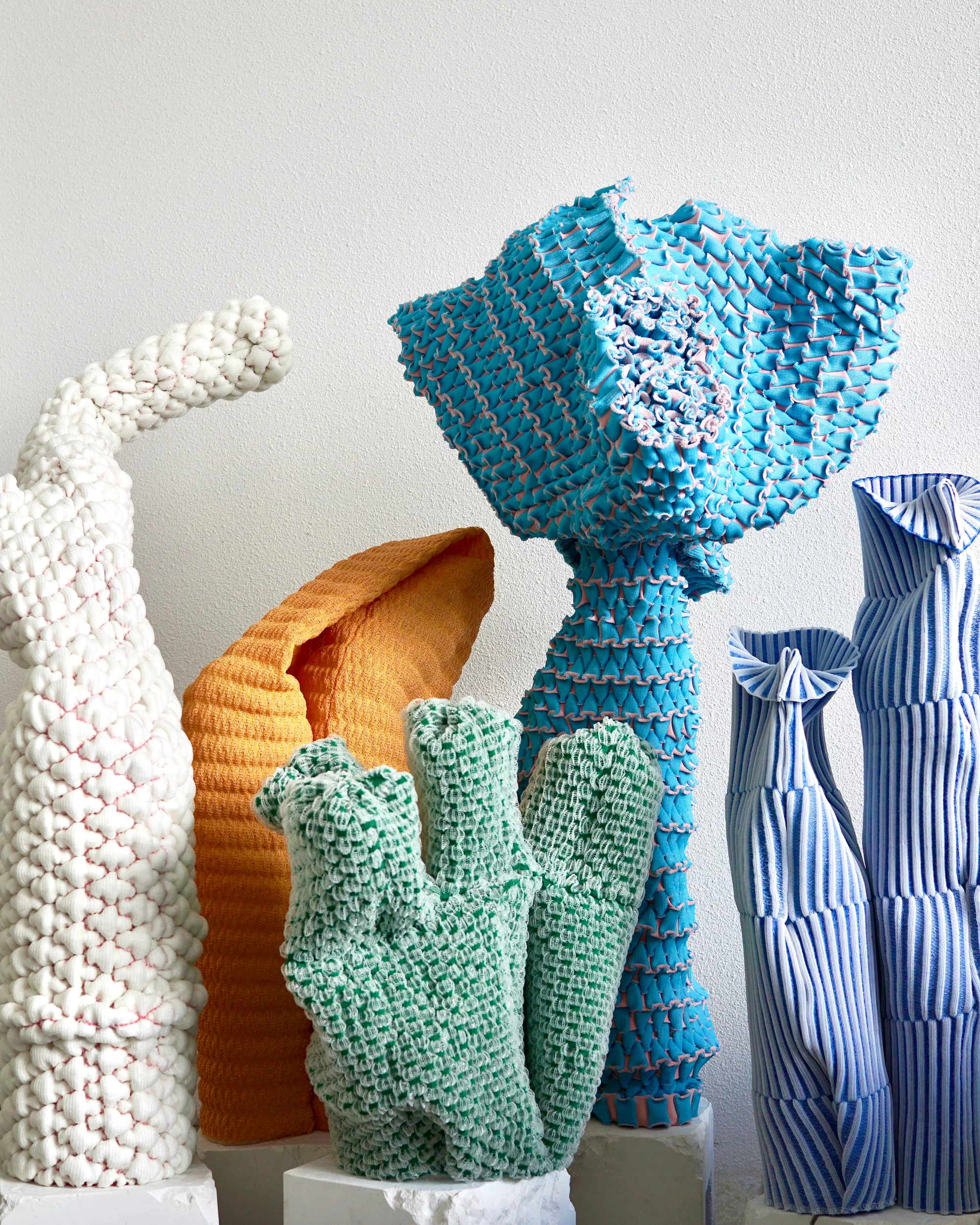 oh Knitted Light Sangmin Oh4 Photo by Osangmin Studio Mcy4tA