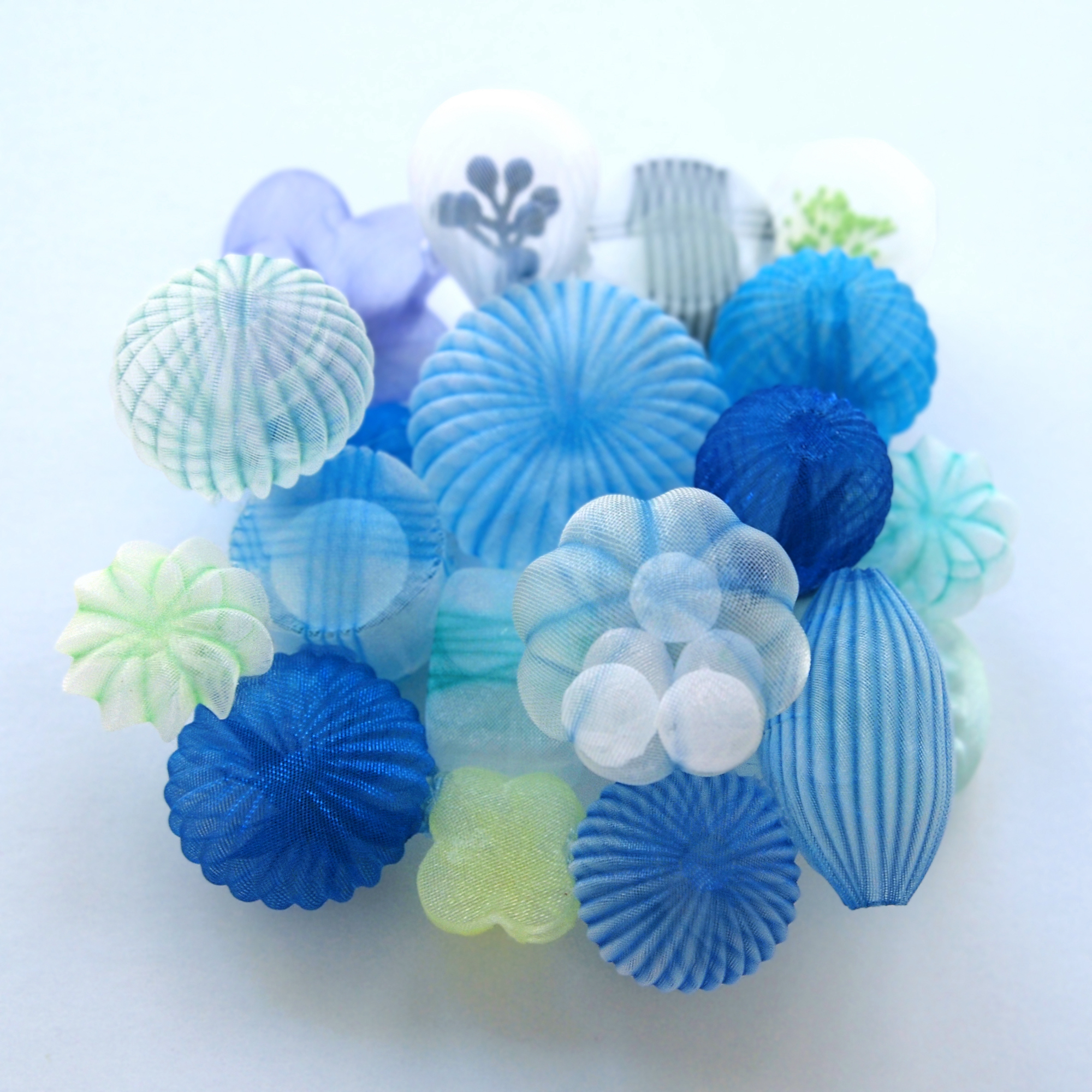 Gathering Blue brooch NuRunT