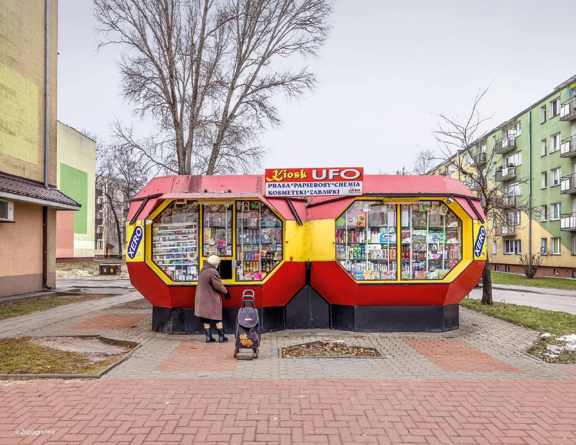 kiosk batyscaphe poland zupagrafika 4uf1Nb