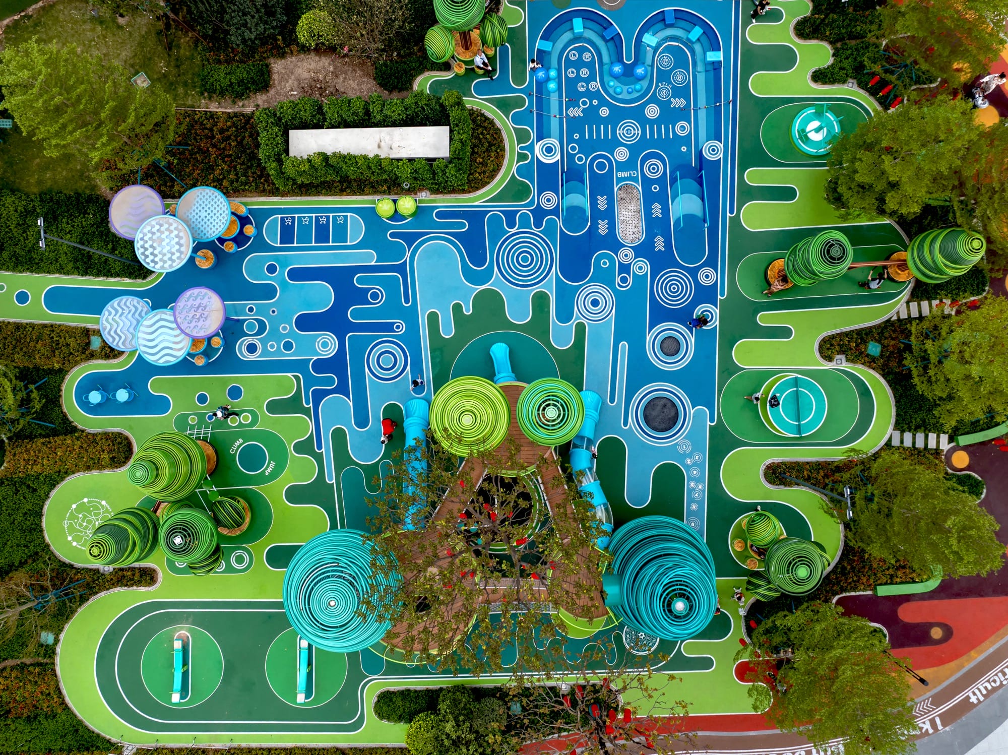 100architects 7 irw2QQ